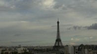 Archiv Foto Webcam Panorama Paris: Blick auf den Eiffelturm 19:00