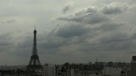 Archiv Foto Webcam Panorama Paris: Blick auf den Eiffelturm 13:00