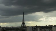 Archiv Foto Webcam Panorama Paris: Blick auf den Eiffelturm 17:00