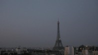 Archiv Foto Webcam Panorama Paris: Blick auf den Eiffelturm 05:00