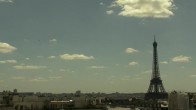 Archiv Foto Webcam Panorama Paris: Blick auf den Eiffelturm 13:00