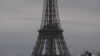 Archiv Foto Webcam Panorama Paris: Blick auf den Eiffelturm 07:00