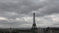 Archiv Foto Webcam Panorama Paris: Blick auf den Eiffelturm 05:00