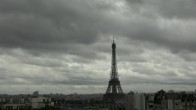 Archiv Foto Webcam Panorama Paris: Blick auf den Eiffelturm 11:00