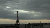 Archiv Foto Webcam Panorama Paris: Blick auf den Eiffelturm 21:00