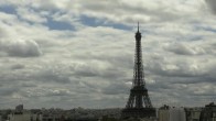 Archiv Foto Webcam Panorama Paris: Blick auf den Eiffelturm 13:00