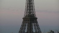 Archiv Foto Webcam Panorama Paris: Blick auf den Eiffelturm 05:00
