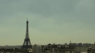 Archiv Foto Webcam Panorama Paris: Blick auf den Eiffelturm 13:00
