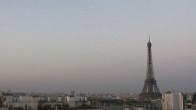 Archiv Foto Webcam Panorama Paris: Blick auf den Eiffelturm 06:00