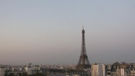 Archiv Foto Webcam Panorama Paris: Blick auf den Eiffelturm 05:00