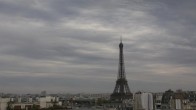 Archiv Foto Webcam Panorama Paris: Blick auf den Eiffelturm 19:00