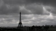 Archiv Foto Webcam Panorama Paris: Blick auf den Eiffelturm 13:00