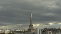 Archiv Foto Webcam Panorama Paris: Blick auf den Eiffelturm 19:00