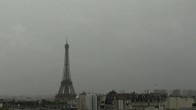 Archiv Foto Webcam Panorama Paris: Blick auf den Eiffelturm 13:00