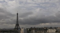 Archiv Foto Webcam Panorama Paris: Blick auf den Eiffelturm 10:00