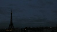 Archiv Foto Webcam Panorama Paris: Blick auf den Eiffelturm 05:00