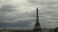 Archiv Foto Webcam Panorama Paris: Blick auf den Eiffelturm 13:00