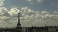 Archiv Foto Webcam Panorama Paris: Blick auf den Eiffelturm 11:00