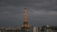 Archiv Foto Webcam Panorama Paris: Blick auf den Eiffelturm 21:00