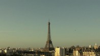 Archiv Foto Webcam Panorama Paris: Blick auf den Eiffelturm 07:00