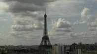 Archiv Foto Webcam Panorama Paris: Blick auf den Eiffelturm 11:00
