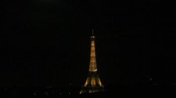 Archiv Foto Webcam Panorama Paris: Blick auf den Eiffelturm 02:00