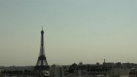 Archiv Foto Webcam Panorama Paris: Blick auf den Eiffelturm 10:00