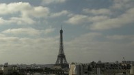 Archiv Foto Webcam Panorama Paris: Blick auf den Eiffelturm 11:00