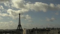 Archiv Foto Webcam Panorama Paris: Blick auf den Eiffelturm 11:00