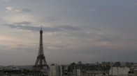 Archiv Foto Webcam Panorama Paris: Blick auf den Eiffelturm 07:00