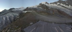 Archiv Foto Webcam Saas Fee - Gletscher 05:00