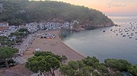Archived image Webcam Tamariu - Costa Brava - View to the beach 05:00