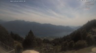 Archived image Webcam Cimetta: Mountain Hut Colmanicchio 13:00