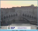 Archived image Webcam Rialto Bridge in Venice 05:00