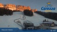 Archived image Webcam Welschnofen: View chair Lift King Laurin 00:00