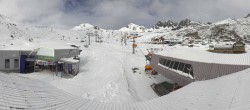 Archived image Webcam Samnaun: View from Alp Trida to Viderjoch 09:00
