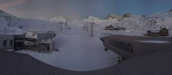 Archiv Foto Webcam Samnaun: Blick von der Alp Trida zum Viderjoch 05:00