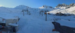 Archived image Webcam Samnaun: View from Alp Trida to Viderjoch 13:00