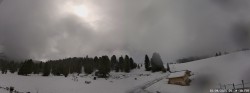 Archived image Webcam Mountain Hut Geisleralm - View to Geislerspitzen 09:00