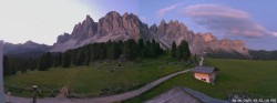 Archiv Foto Webcam Geislerspitzen - Blick von der Geisleralm 04:00