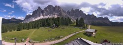 Archiv Foto Webcam Geislerspitzen - Blick von der Geisleralm 15:00