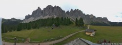 Archived image Webcam Mountain Hut Geisleralm - View to Geislerspitzen 06:00