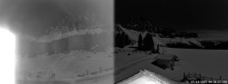 Archived image Webcam Mountain Hut Geisleralm - View to Geislerspitzen 03:00