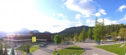 Archived image Webcam Ehrwald: Base Station Tiroler Zugspitzbahn 17:00