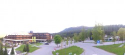 Archiv Foto Webcam Tiroler Zugspitzbahn: Talstation in Ehrwald 05:00