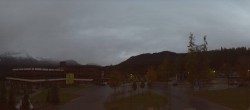 Archived image Webcam Ehrwald: Base Station Tiroler Zugspitzbahn 06:00