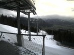 Archived image Webcam View from Midway Station 12:00