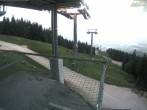 Archived image Webcam View from Midway Station 17:00