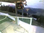 Archived image Webcam View from Midway Station 06:00