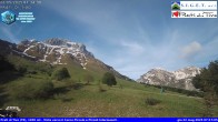 Archived image Webcam Prati di Tivo - Ski Area 06:00